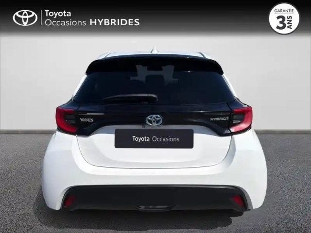 Toyota Yaris 116h design 5p my21 — photo 4