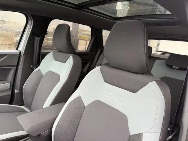 Dacia Bigster mild hybrid 130 4x4 — photo 19
