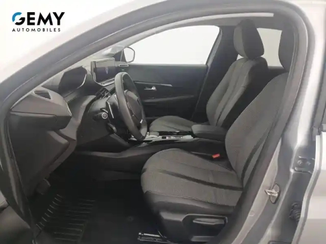 Peugeot 208 puretech 100 s&amp;s eat8 — photo 9