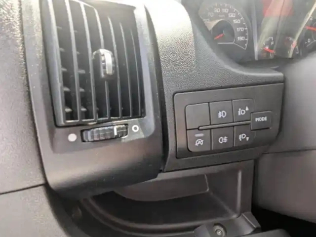Citroën Jumper fg 33 l2h2 2.2 bluehdi 140 s&amp;s driver tva récupérable - 14991.67 ? ht — photo 13