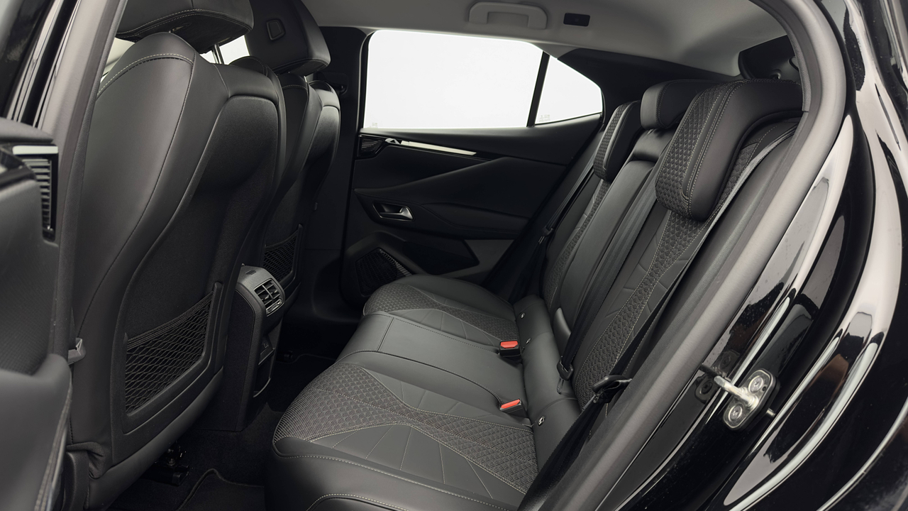 DS 4 Hybride 136 e-DCT6 — photo 19