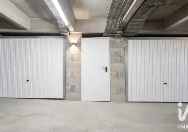 Garage et parking Vente Saint-Étienne 23000€