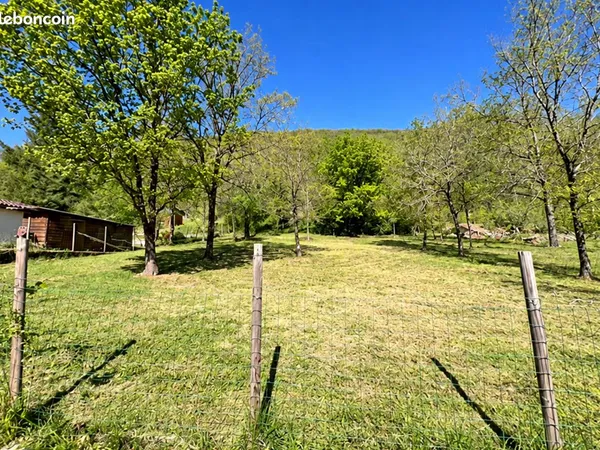 Terrain 1460 m² SAINT PIERRE TOIRAC