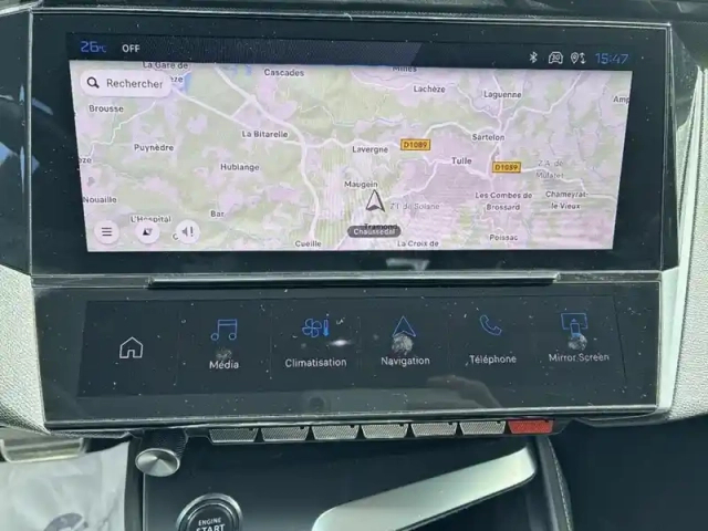 Peugeot 308 sw phev 225 e-eat8 gt — photo 17