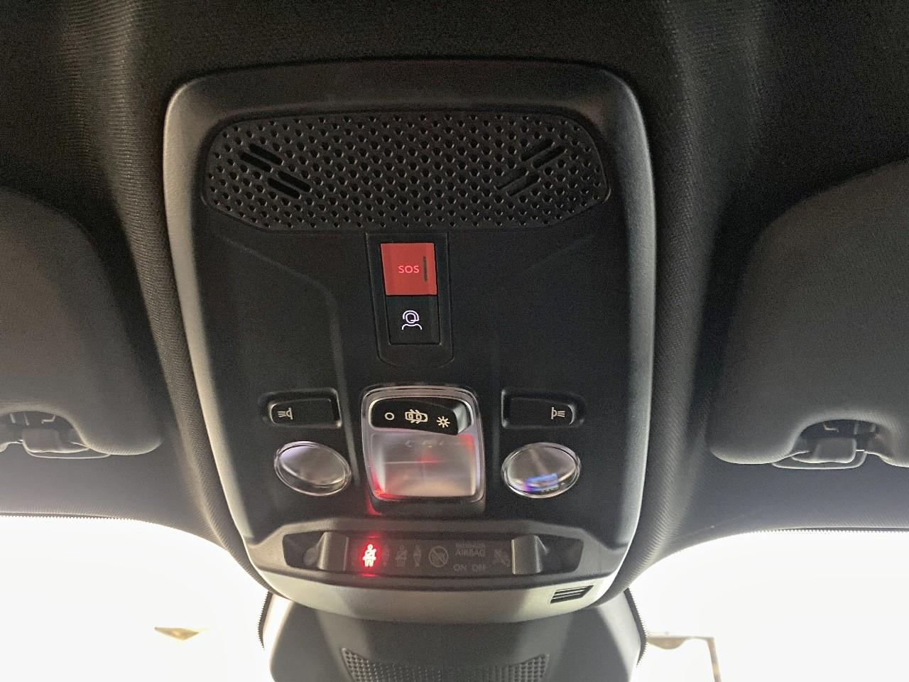 Peugeot 2008 hybrid 145 ch e-dcs6 allure — photo 19