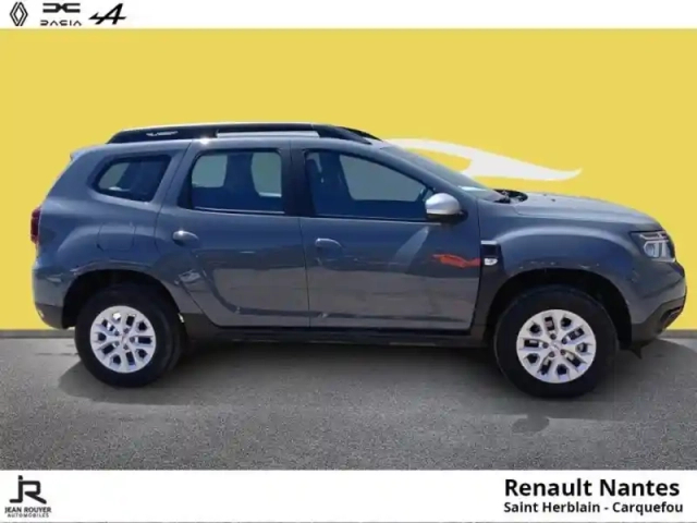 Dacia Duster 1.0 eco-g 100ch expression 4x2 — photo 17