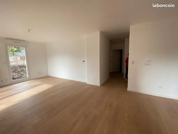 Appartement type T3 avec accès PMR, situé en rez-de-jardin à Bihorel