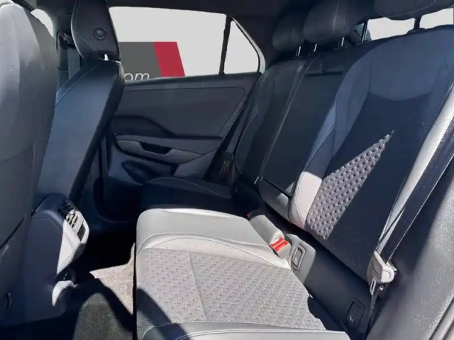 Volkswagen T-Roc 1.5 etsi evo2 hybrid 150 ch dsg7 — photo 14