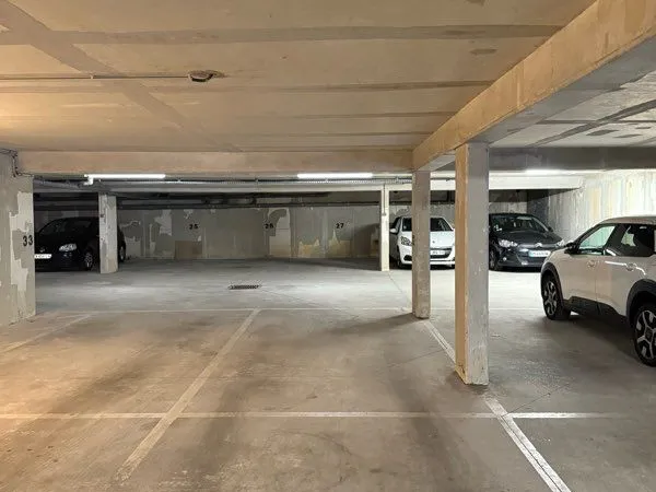 Stationnement Location Saint-Fargeau-Ponthierry   60€