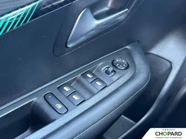 Peugeot 208 puretech 100 s&amp;s bvm6 — photo 22