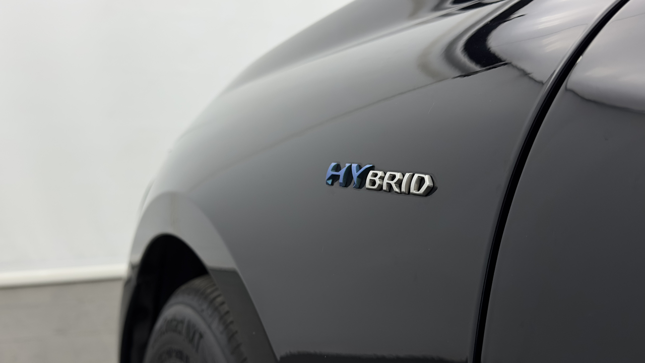 Peugeot 508 SW Hybrid 225 e-EAT8 — photo 39