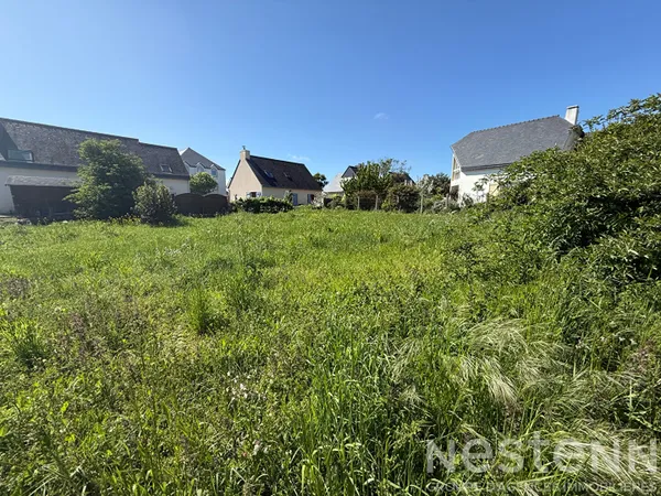 En vente terrain à Quiberon de 370 m²