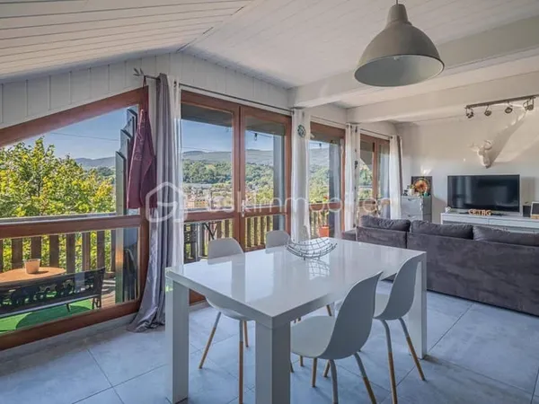 Appartement 4 pièces 56 m²