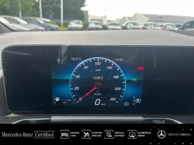 Mercedes Gla 200 d 150ch progressive line 8g-dct — photo 9
