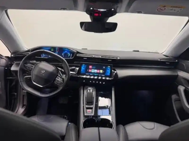 Peugeot 508 hybrid 225 e-eat8 — photo 19