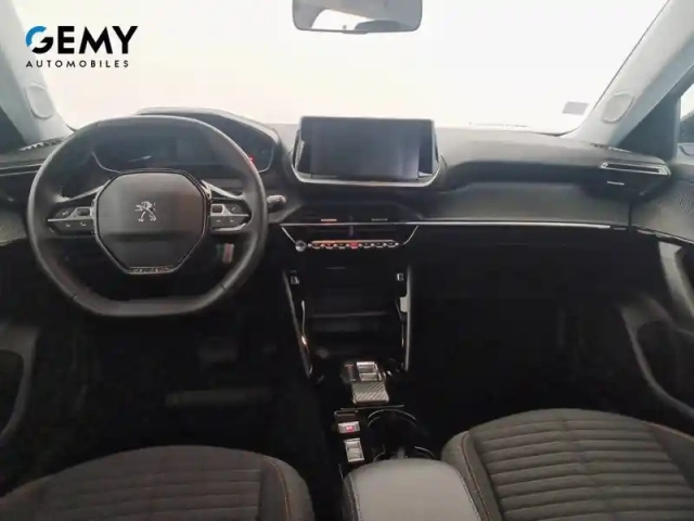 Peugeot 2008 electrique 136 ch — photo 8