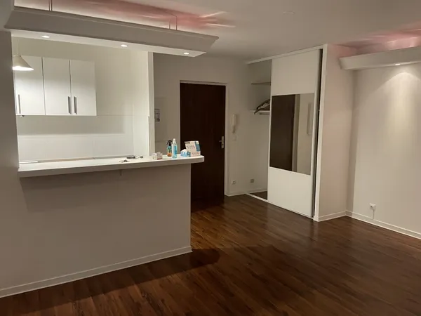 Location appartement 2 pièces 38,50 m² PUTEAUX - 1 200 € cc