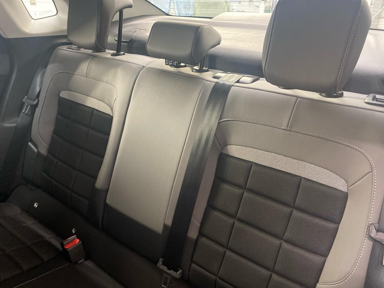 Citroën C4 X hybride 145 ch e-dcs6 plus — photo 13