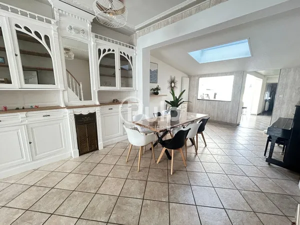 Maison de type bourgeoise à vendre à Hénin-Beaumont