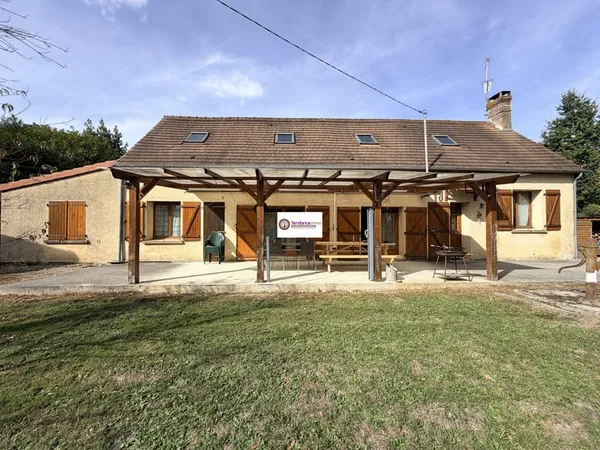 Maison de campagne avec 3 chambres et grand terrain