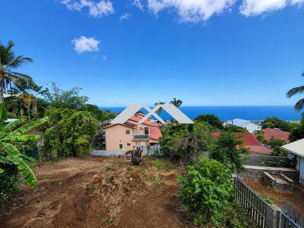 PARCELLE 395 M² VUE MER A PITON ST LEU