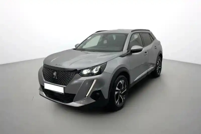 Peugeot 2008 puretech 130 s&amp;s eat8 — photo 1