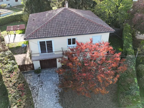 Maison familiale avec un logement indépendant et jardin à Bergerac