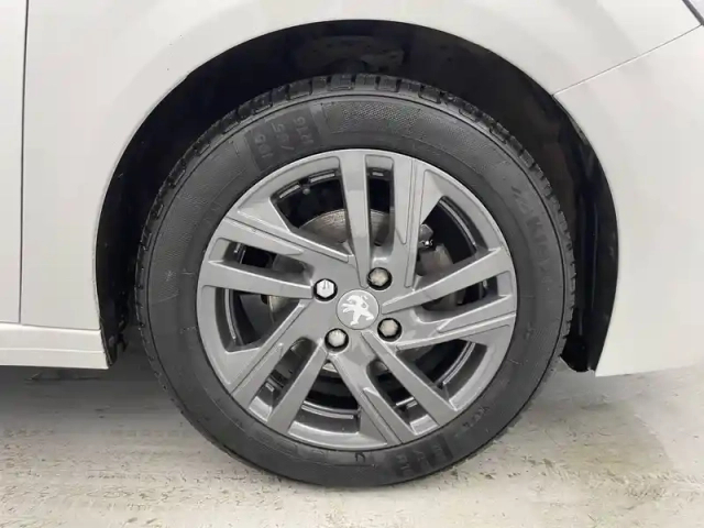 Peugeot 208 puretech 75 s&amp;s bvm5 — photo 52