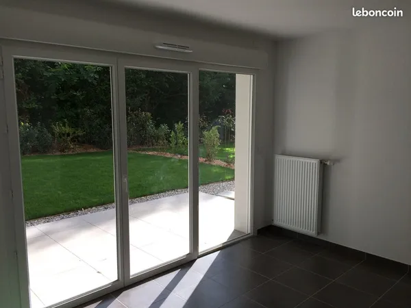 T2 avec jardin 54 m², terrasse et garage - Saint-Cergues