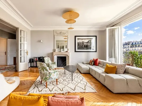 Appartement 5 pièces 137 m²