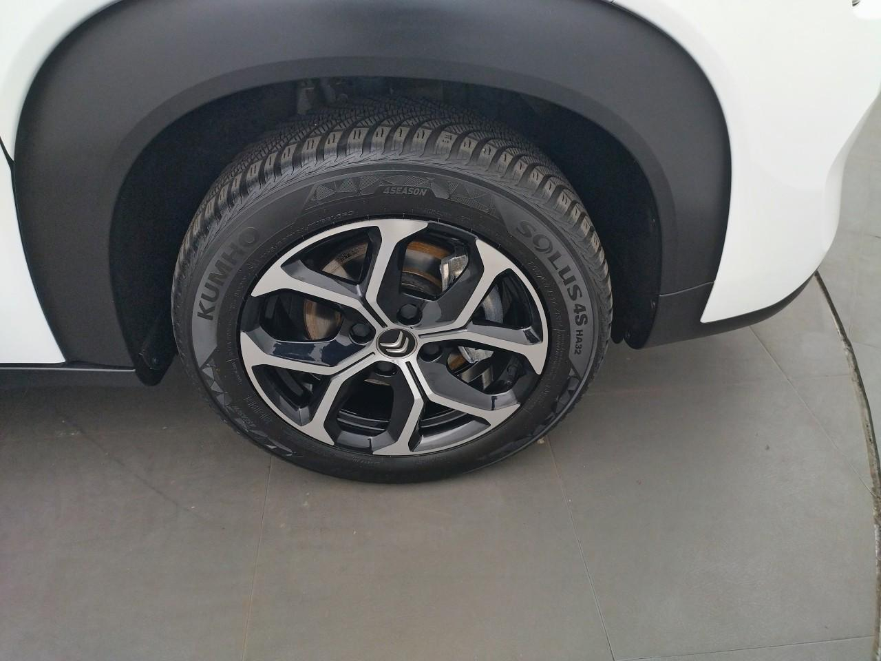 Citroën C3 Aircross bluehdi 120 s&s eat6 shine — photo 26