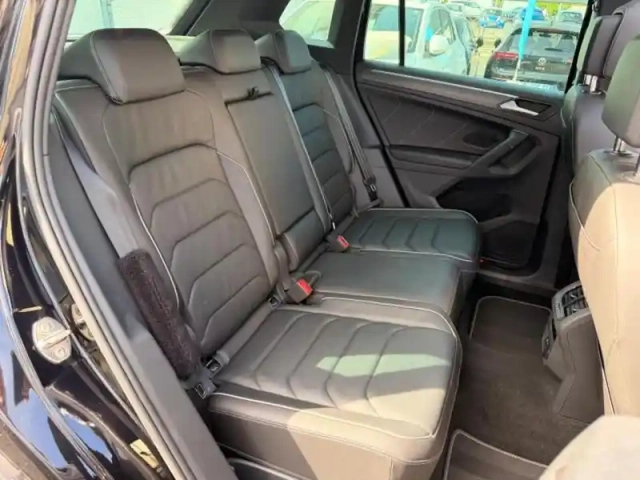 Volkswagen Tiguan 2.0 tdi 200ch r-line exclusive 4motion dsg7 — photo 11