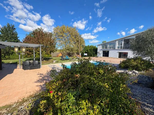 vente maison - 0 pièce(s)
