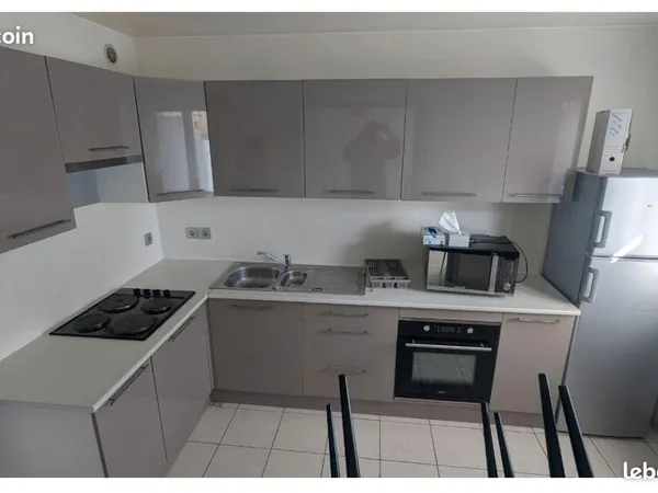 Appart F3, 55m2 + cave 20m2