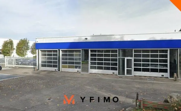 Local commercial 2685 m² BUCHELAY
