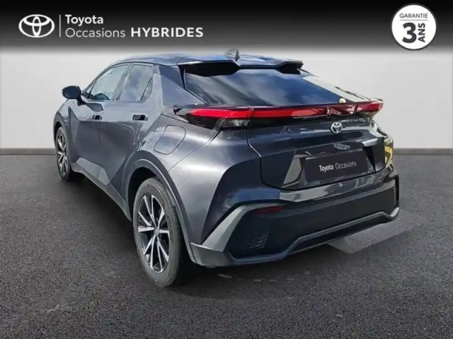 Toyota C-Hr 2.0 hybride rechargeable 225ch design my25 — photo 2