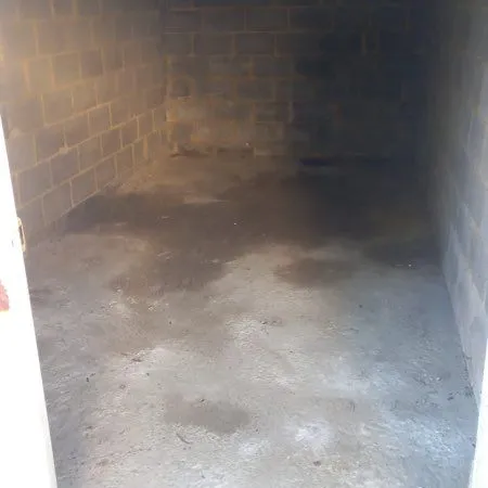 Petit garage rue saint Quentin