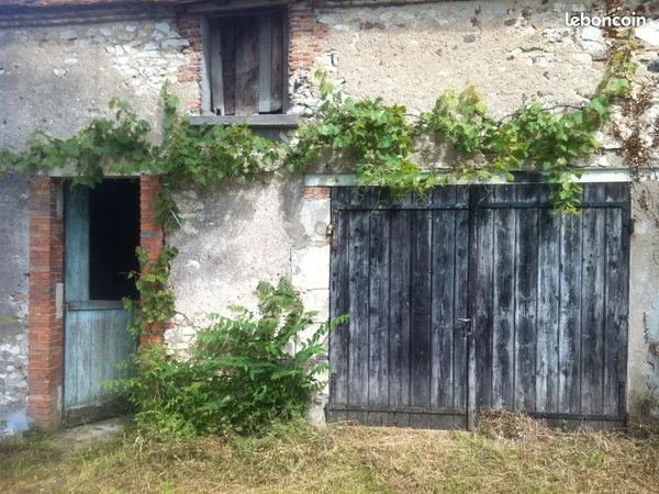 Maison/grange fort potentiel