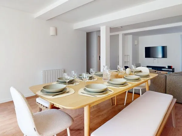 Appartement 7 pièces 35 m²