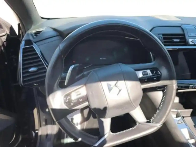 Ds Ds 7 crossback e-tense 4x4 300ch rivoli — photo 11