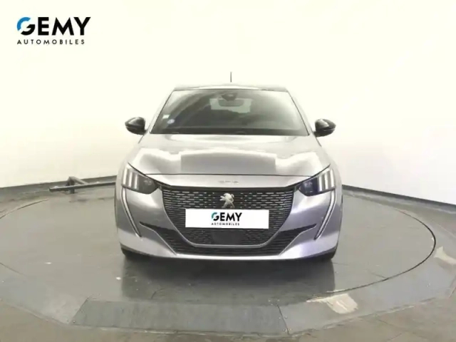 Peugeot 208 puretech 130 s&amp;s eat8 — photo 44