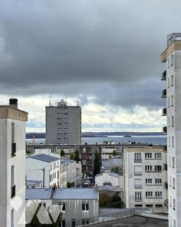 Appartement 6 pièces 92 m²