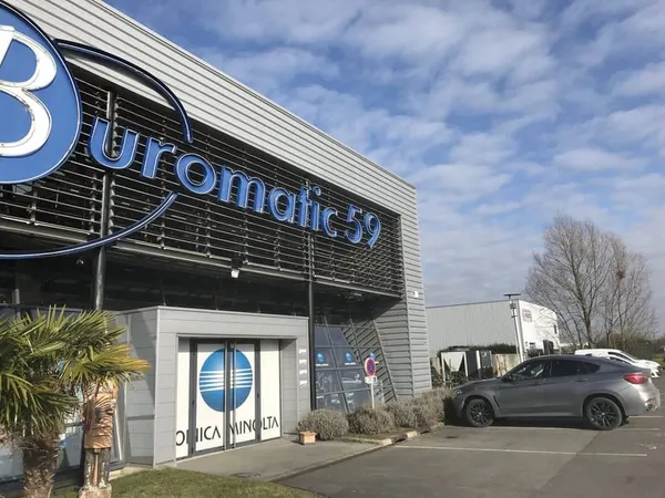 Local commercial 2650 m²