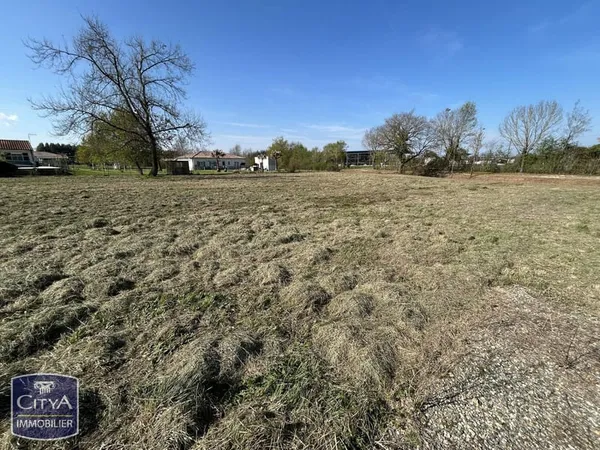 Terrain à bâtir Vente Saint-Nicolas-de-la-Grave 1641m² 64000€