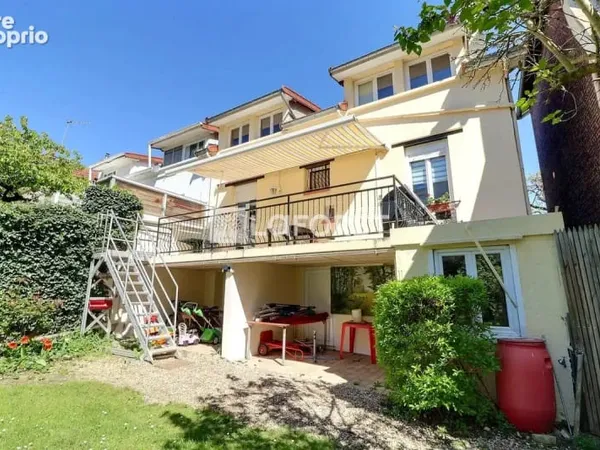 Maison Rueil Malmaison 4 pièce(s) 100 m2