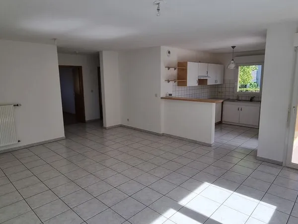 Appartement - 3 pièces 71 m² - Garage + parking - Terrasse - Calme