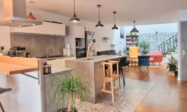 Magnifique loft contemporain avec 3 chambres et espaces ouve