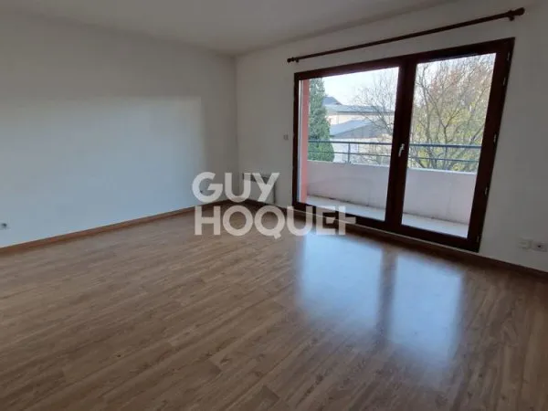 Appartement Chartres 2 pièce(s) 40m2 avec balcon et parking double