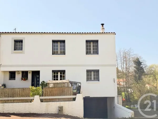 Maison 9 pièces 187 m²