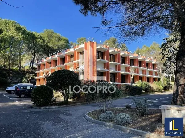 Opportunité immeuble de bureaux à Sophia-Antipolis